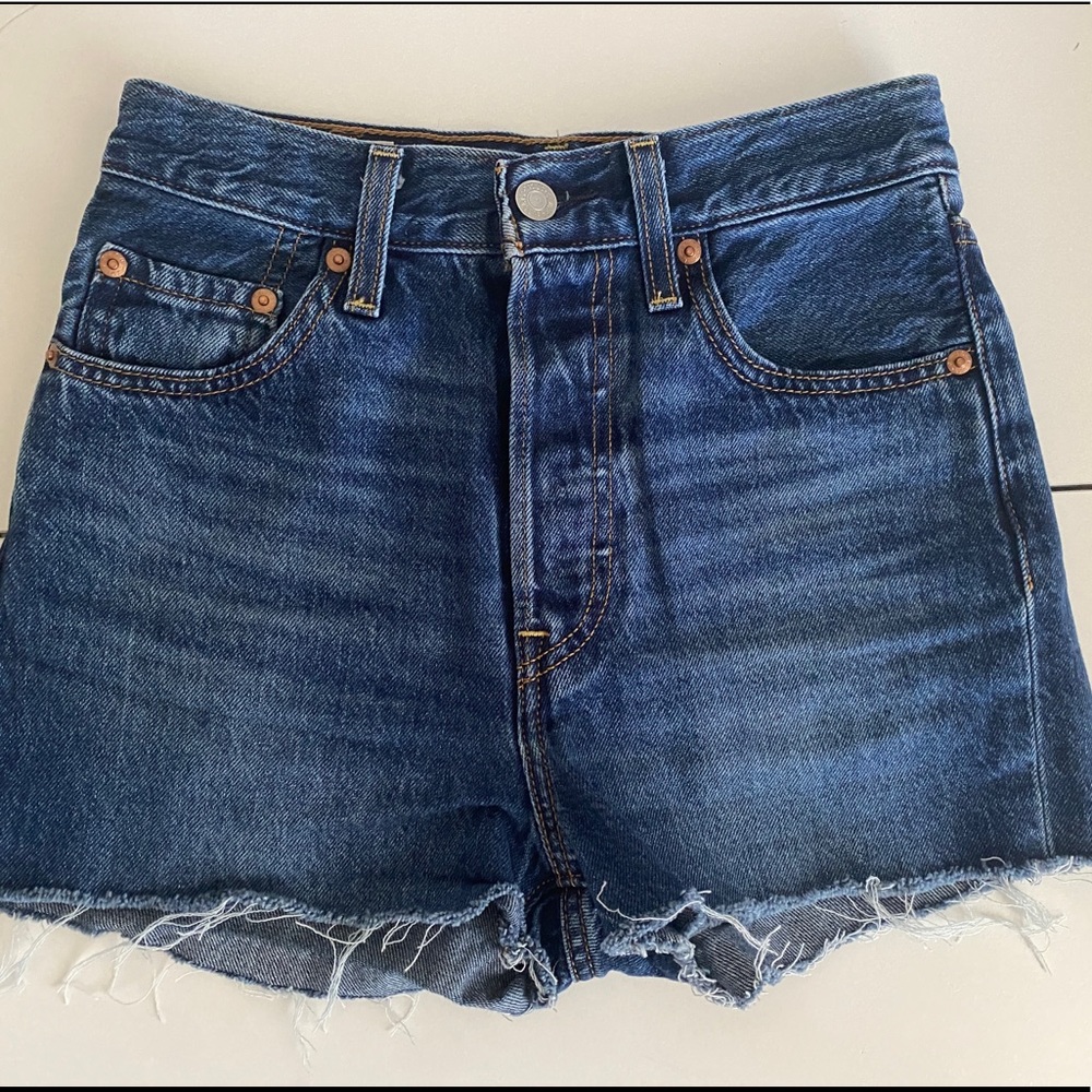 levi’s shorts